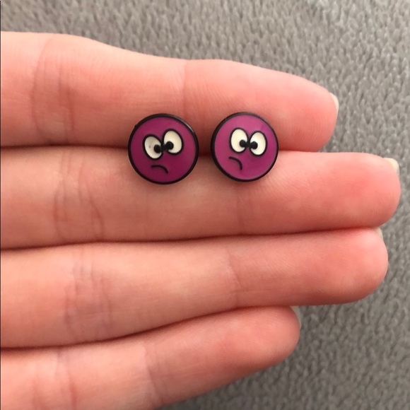 Emoticon earring set - Picture 3 of 4